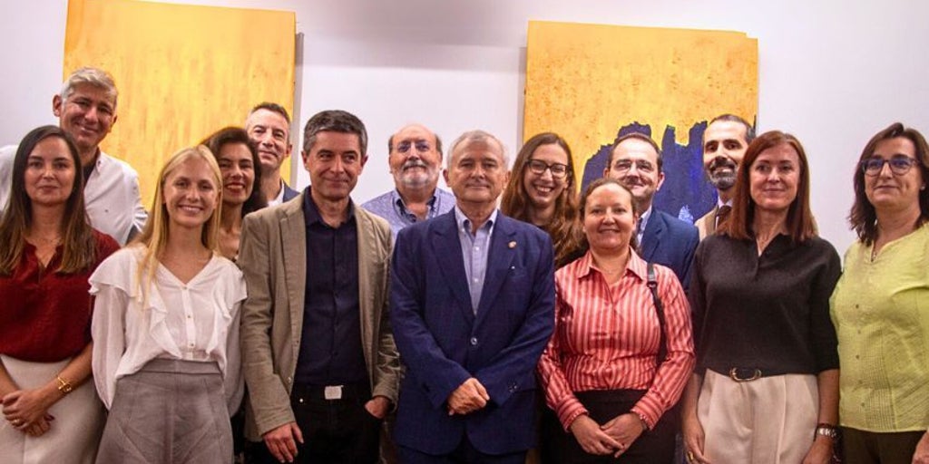 Guerra en el Colegio de Médicos: anulan las elecciones por la jubilación del ganador, que afirma estar en activo