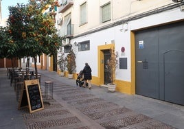 Intoxicación alimentaria en Córdoba : «La taberna nos reservó el local porque no tenía sitio dentro, puso el cátering y nos atendieron sus camareros»