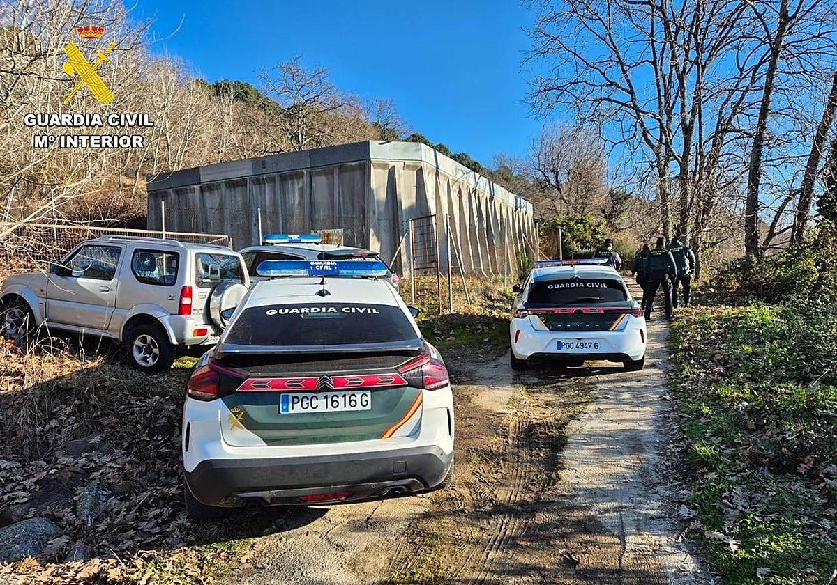 Hallan un cadáver calcinado en Poyales del Hoyo (Ávila) durante la búsqueda de un anciano desaparecido