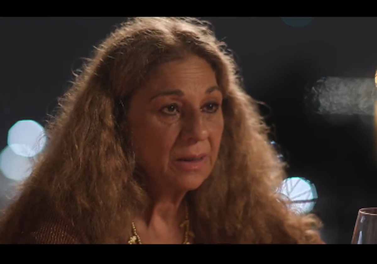 Lolita Flores en uno de los momentos de la entrevista con Jordi Évole