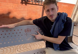 Un malagueño visita Palenciana y se ríe de los cordobeses: «No me he enterado de nada»