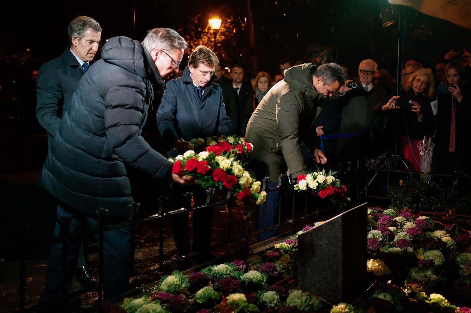 Ofrenda floral por los 30 años de la muerte de Ordóñez