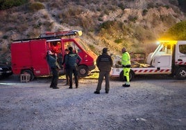 Levantan una acampada ilegal con más de cien caravanas y 30 tiendas en un paraje natural de Málaga