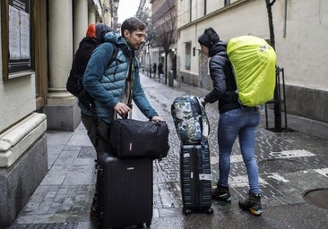 El centro de Madrid, vacío por los pisos turísticos