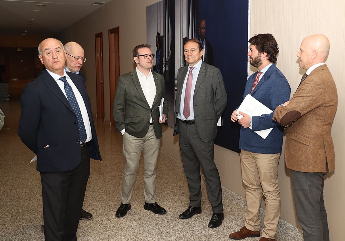 Primera reunión de la Mesa y Junta de Portavoces este 2025