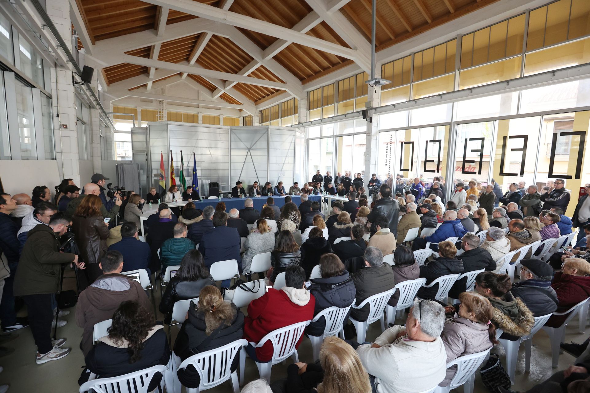 En imágenes, la moción de censura en Peñarroya-Pueblonuevo