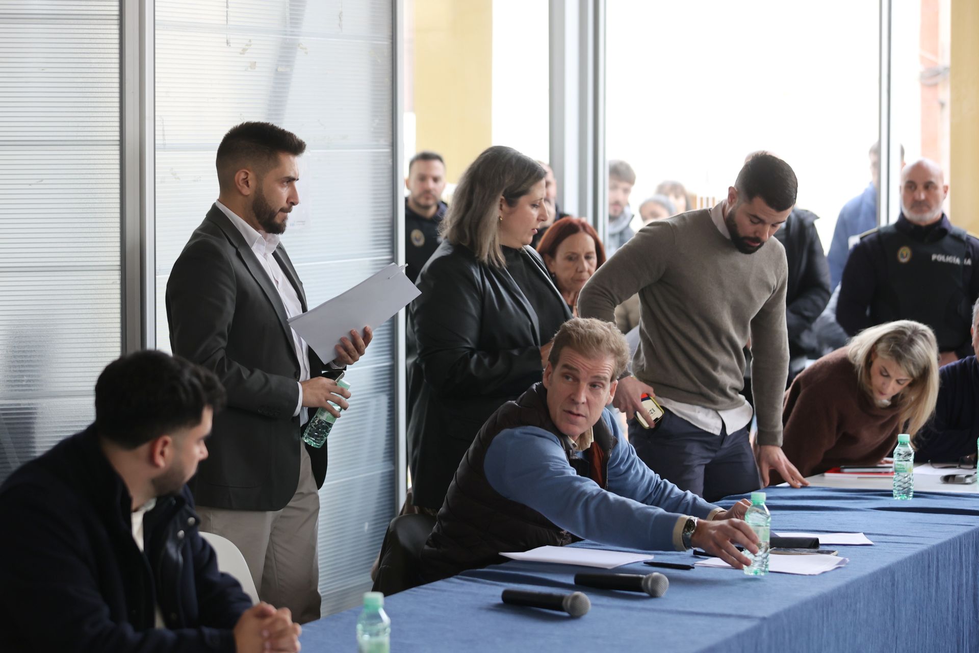 En imágenes, la moción de censura en Peñarroya-Pueblonuevo