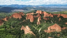 Reconstruyen los 1.100 kilómetros de canales romanos de Las Médulas