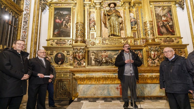 La pelota de cuero y la valiosa moneda de oro que se 'escondían' en la Catedral de Segovia