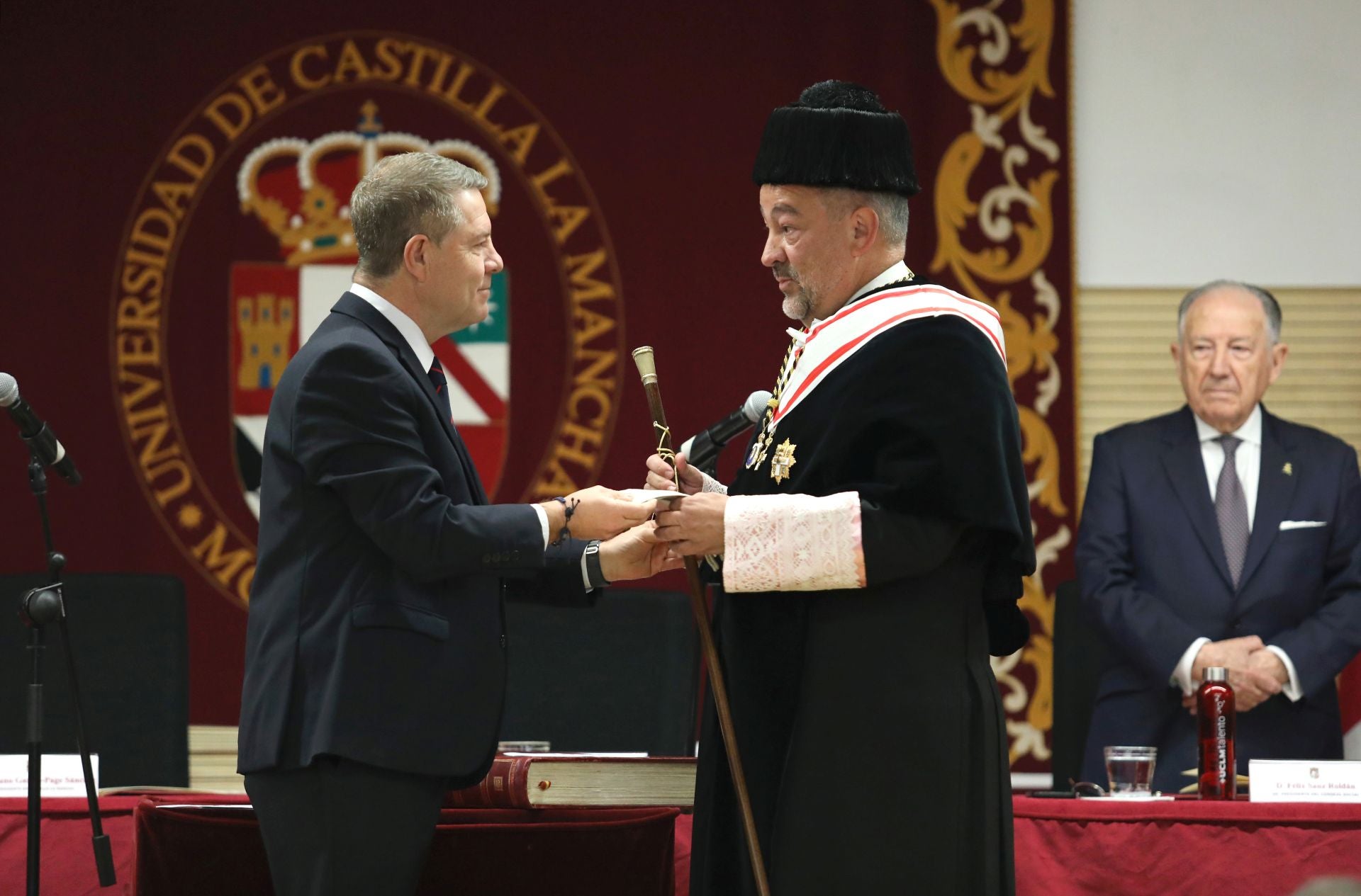 La toma de posesión del rector en imágenes