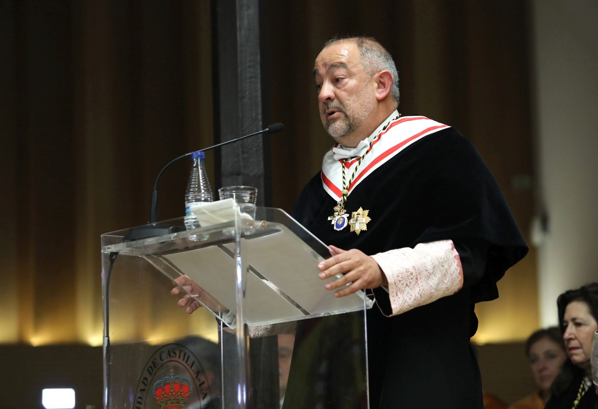 La toma de posesión del rector en imágenes