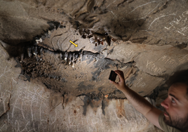 Descubren uno de los mayores yacimientos de arte rupestre de la península ibérica, un santuario romano