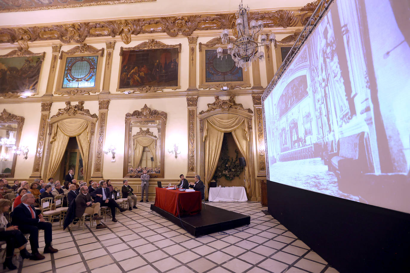 La presentación del Plan Director del Círculo de la Amistad en Córdoba, en imágenes