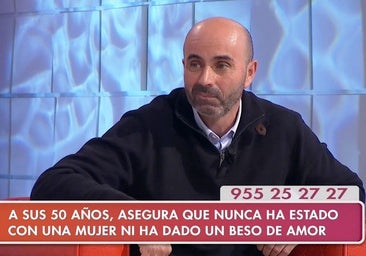 Un hombre de 50 años que nunca ha tenido pareja va al programa de Juan y Medio y ocurre esto: «Lo vamos a pagar nosotros»