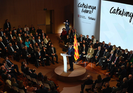 Illa, sin presupuestos para 2025, propone una inversión de 18.500 millones en cinco años para activar la economía catalana