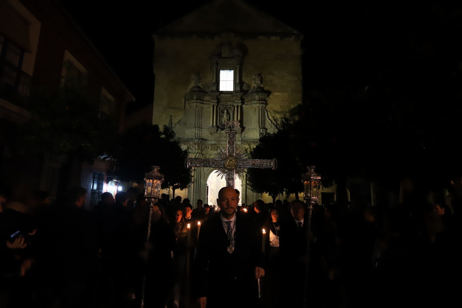 La misa y el rosario vespertino con la Virgen de la Candelaria de Córdoba, en imágenes