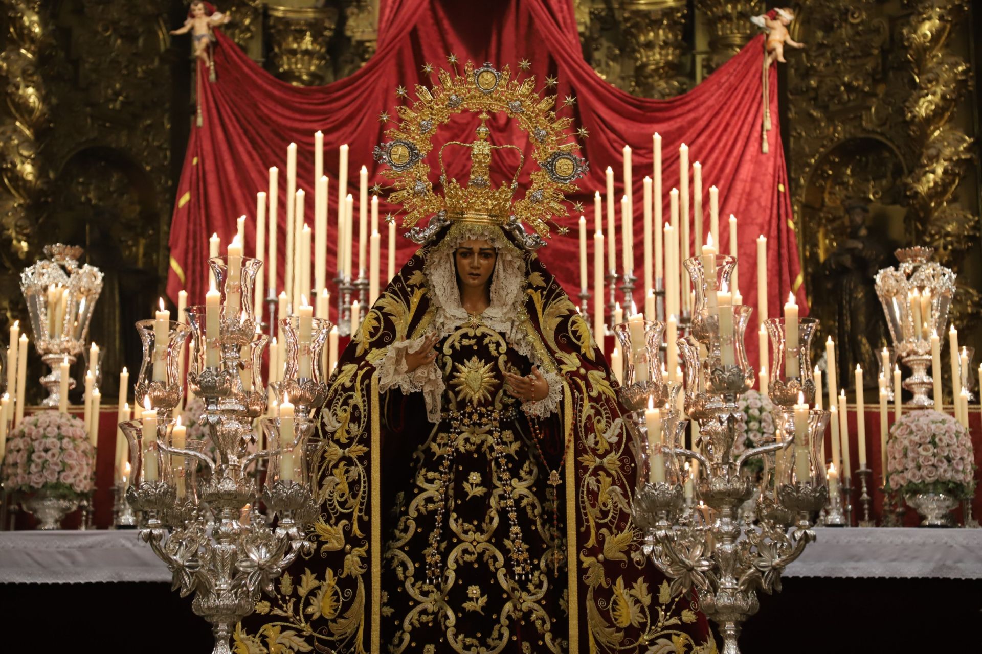 La misa y el rosario vespertino con la Virgen de la Candelaria de Córdoba, en imágenes