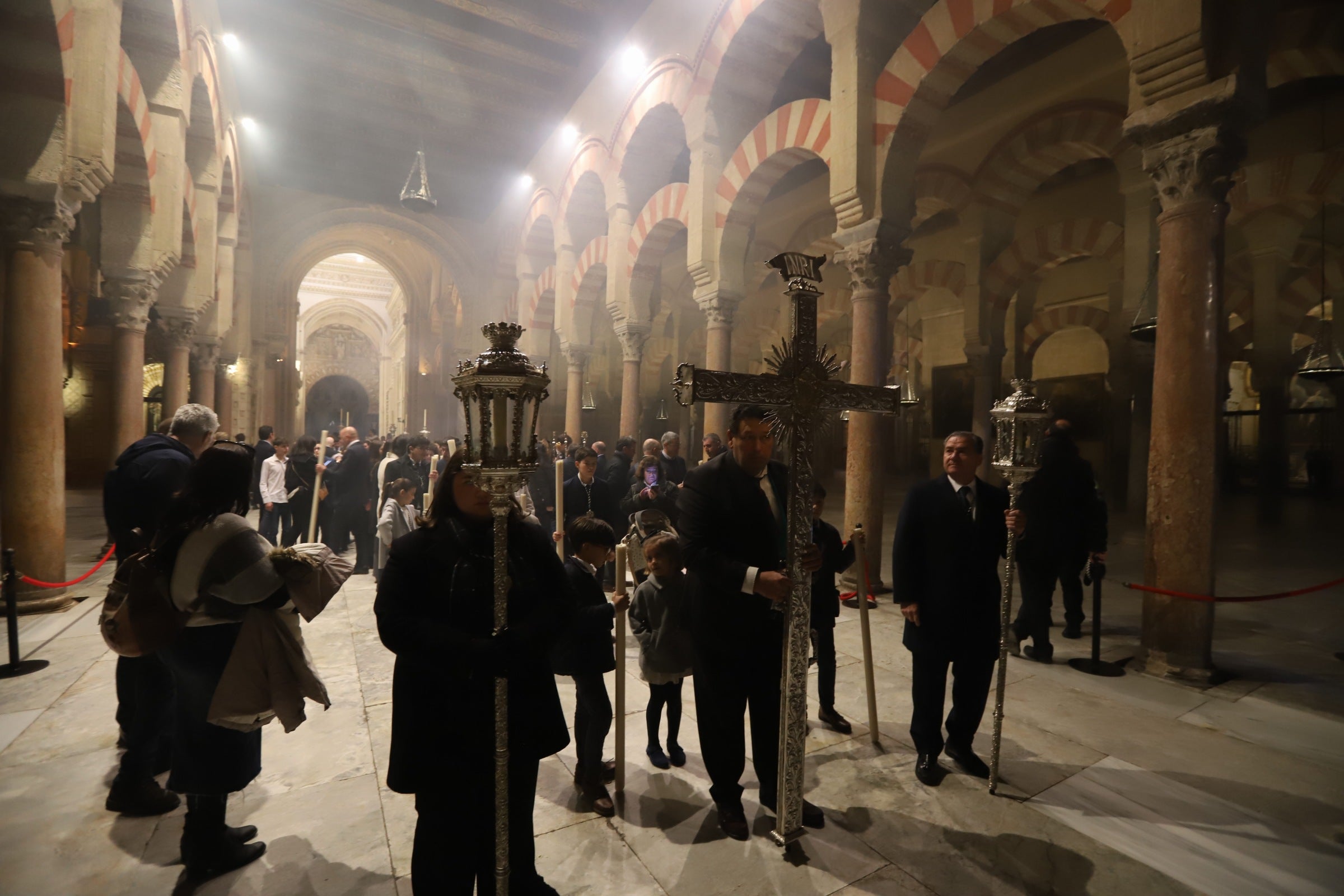 La procesión de la Virgen de la Candelaria de Córdoba, en imágenes