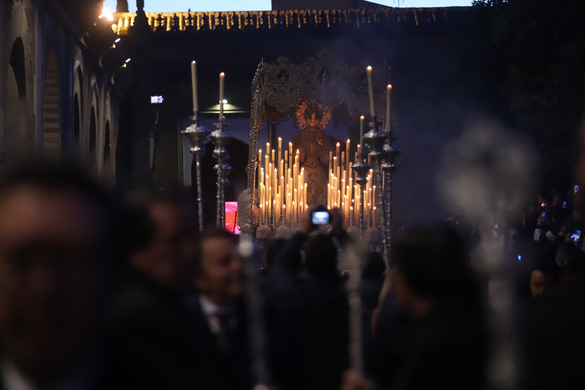 La procesión de la Virgen de la Candelaria de Córdoba, en imágenes