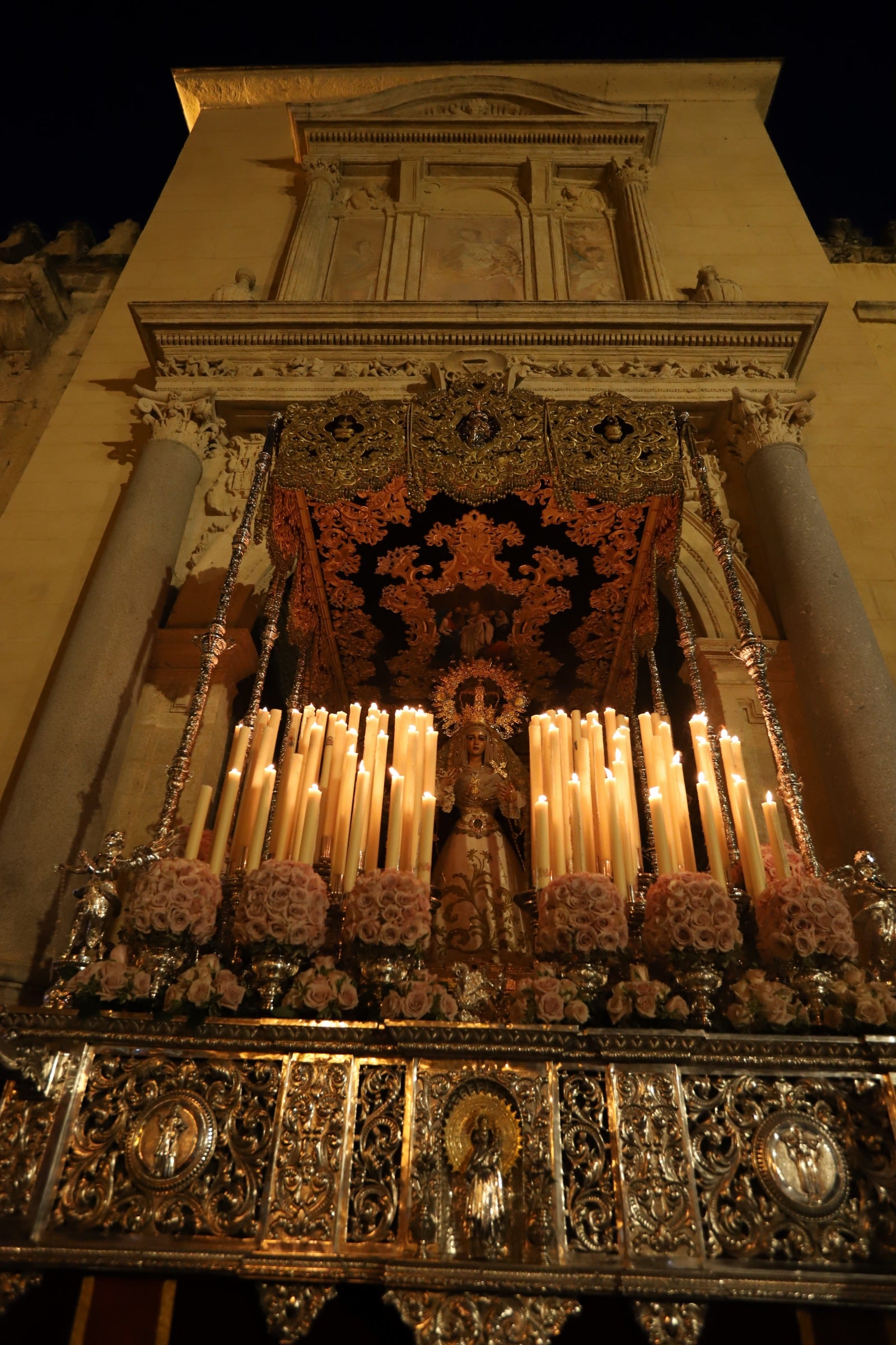La procesión de la Virgen de la Candelaria de Córdoba, en imágenes
