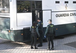 Cae un grupo criminal especializado en robar coches de lujo: 40 vehículos en el último semestre