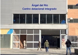 El cronista Ángel del Río da nombre a la antigua estación sur de autobuses, ahora centro dotacional integrado