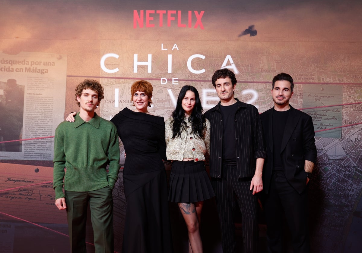 Hugo Welzel, Aixa Villagrán, Milena Smit, Miki Esparbé y Javier Castillo este martes durante la presentación de 'La chica de nieve 2'