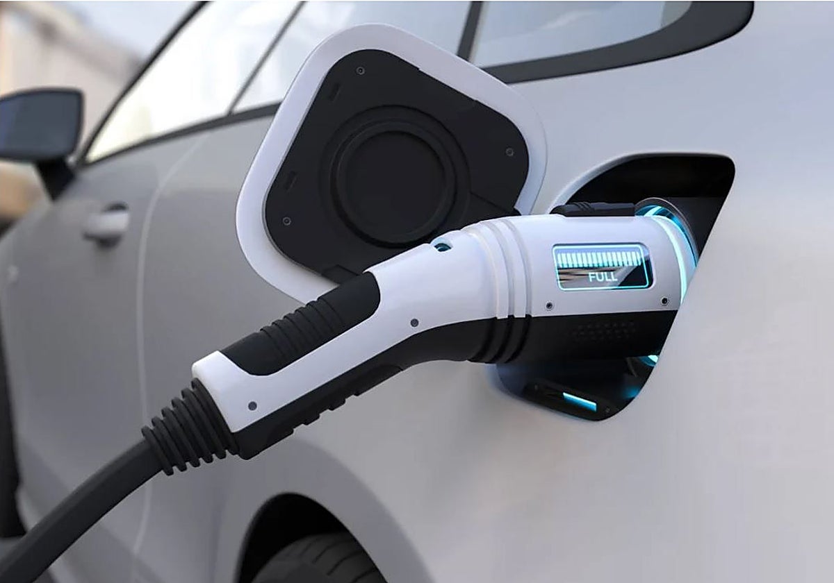 Toledo modificará la ordenanza para que los coches eléctricos aparquen gratis en la zona azul y naranja