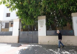 Los padres de un colegio de Córdoba acuerdan que sus hijos no usen móviles hasta los 16 años