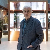 Manuel Gutiérrez Aragón: «La Gran Vía era emblemática, pero ahora procuro no pasear por allí»