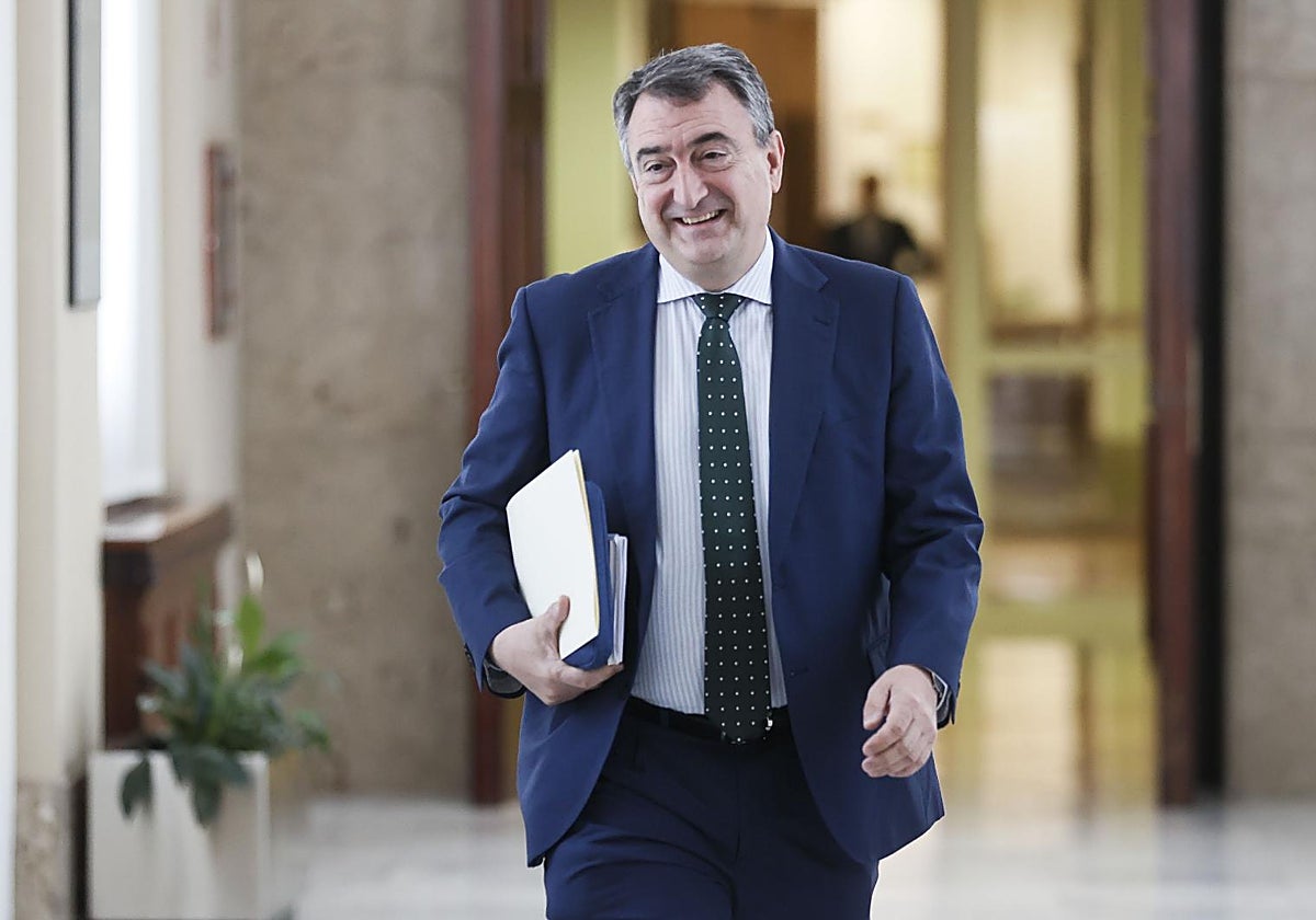 El portavoz del PNV Aitor Esteban