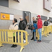 La era Sánchez dispara un 40% las concesiones de nacionalidad