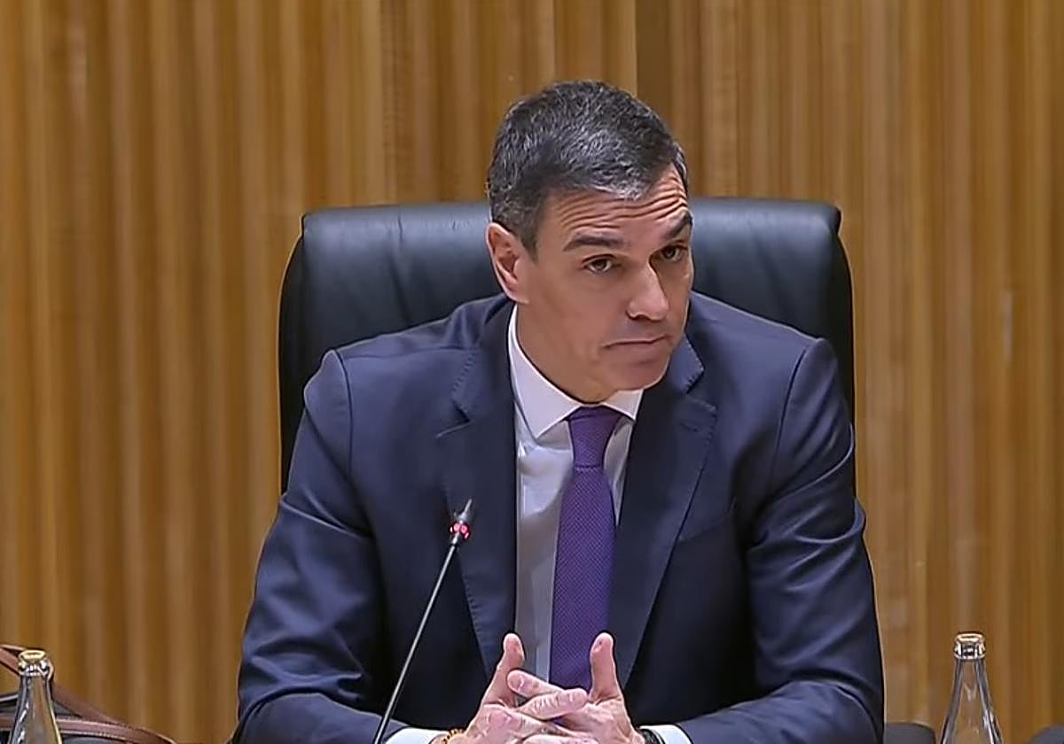 Pedro Sánchez habla ante la interparlamentaria de su partido