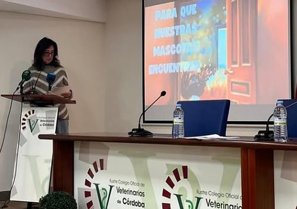 Lectura del manifiesto este martes en la sede del Colegio de Veterinarios de Córdoba