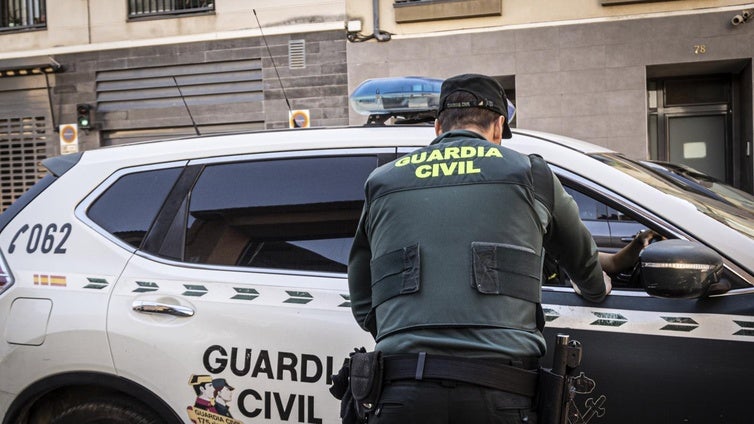 Hallan el cadáver de un bebé con el cordón umbilical en una planta de residuos de Valencia