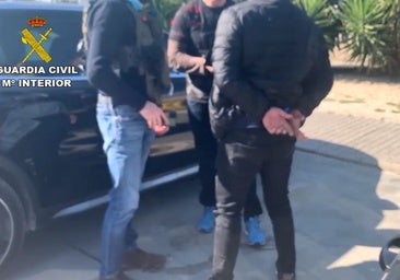 Un profesor de autoescuela y dos alumnos acusados por ir al examen práctico carné de conducir con DNI falsos