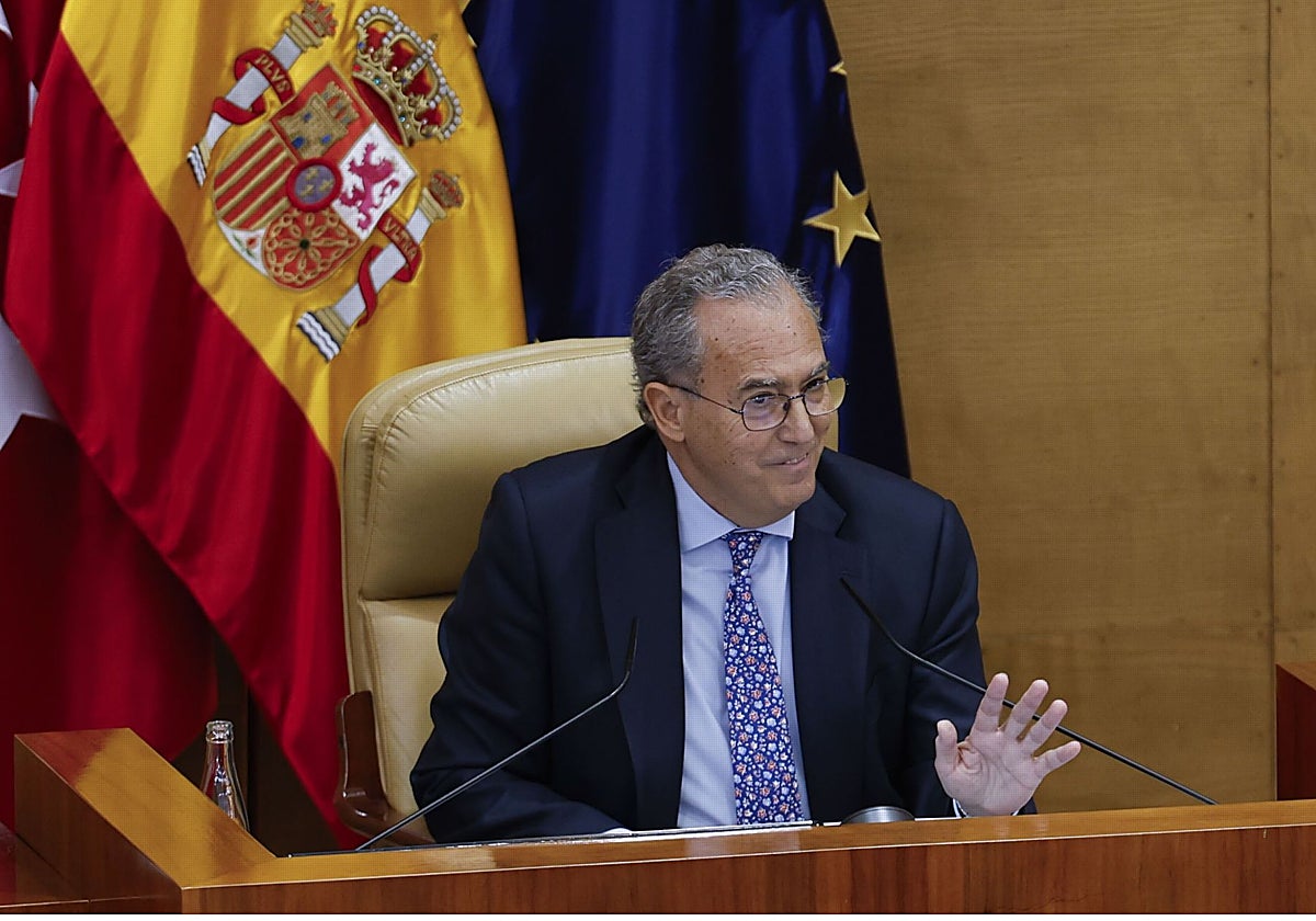 El presidente de la Asamblea, Enrique Ossorio