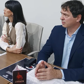El 'hermanito' de David Sánchez entregó los balances anuales firmados a mano