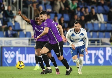 El peaje del Córdoba CF en la zona templada: muchos goles para tapar los agujeros defensivos