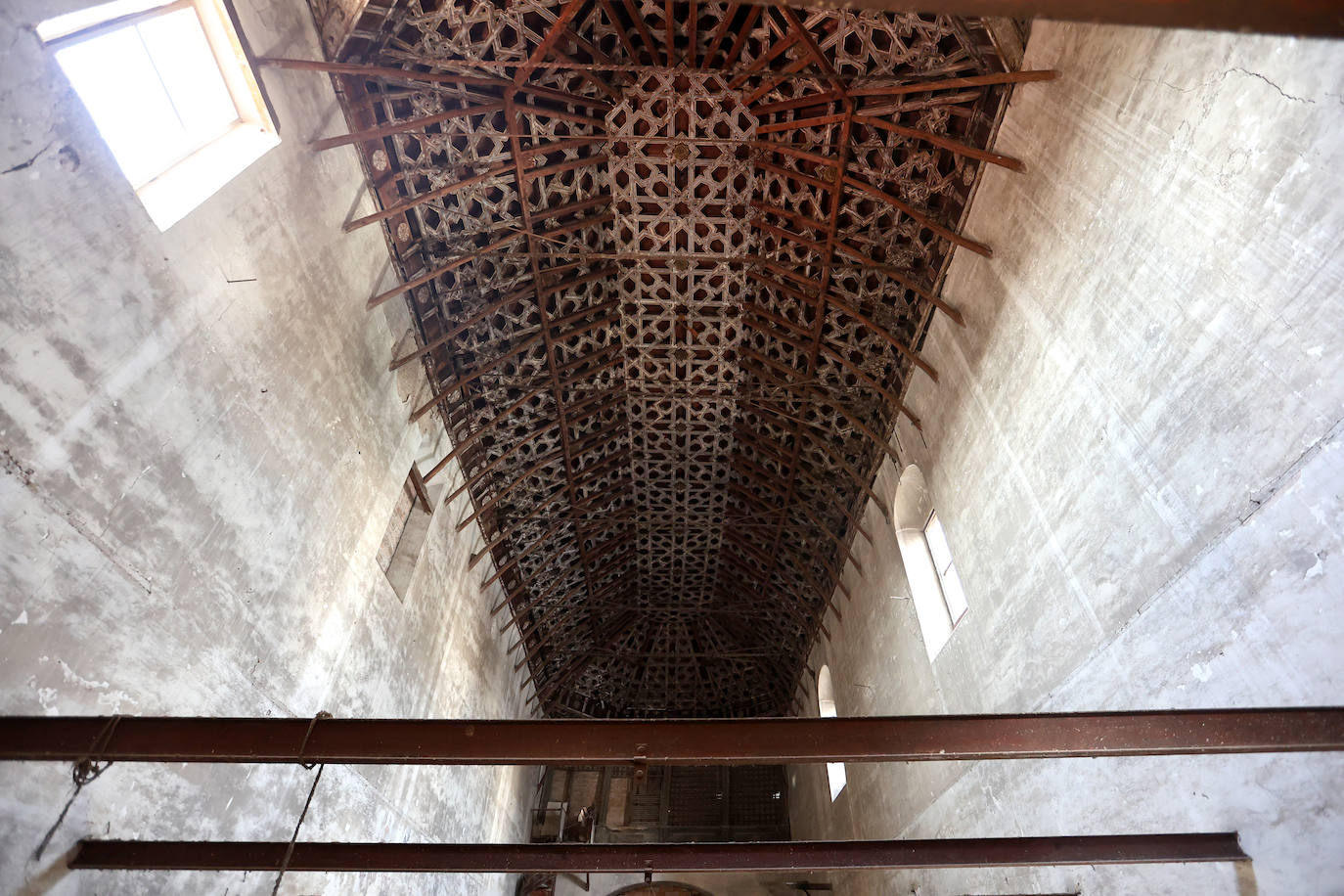 Comienza la restauración del convento de Regina de Córdoba, en imágenes