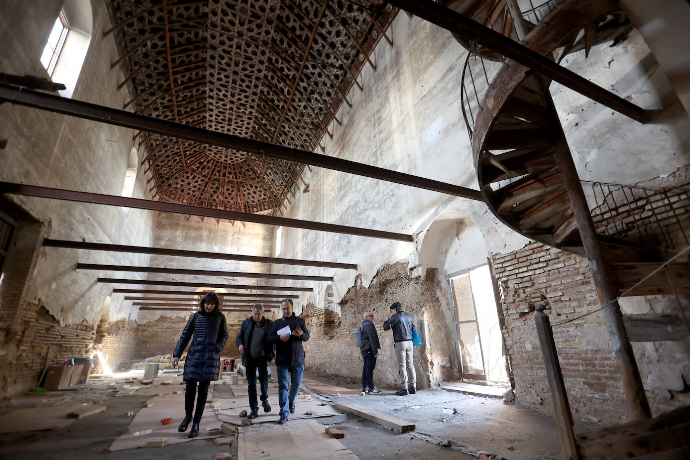 Comienza la restauración del convento de Regina de Córdoba, en imágenes