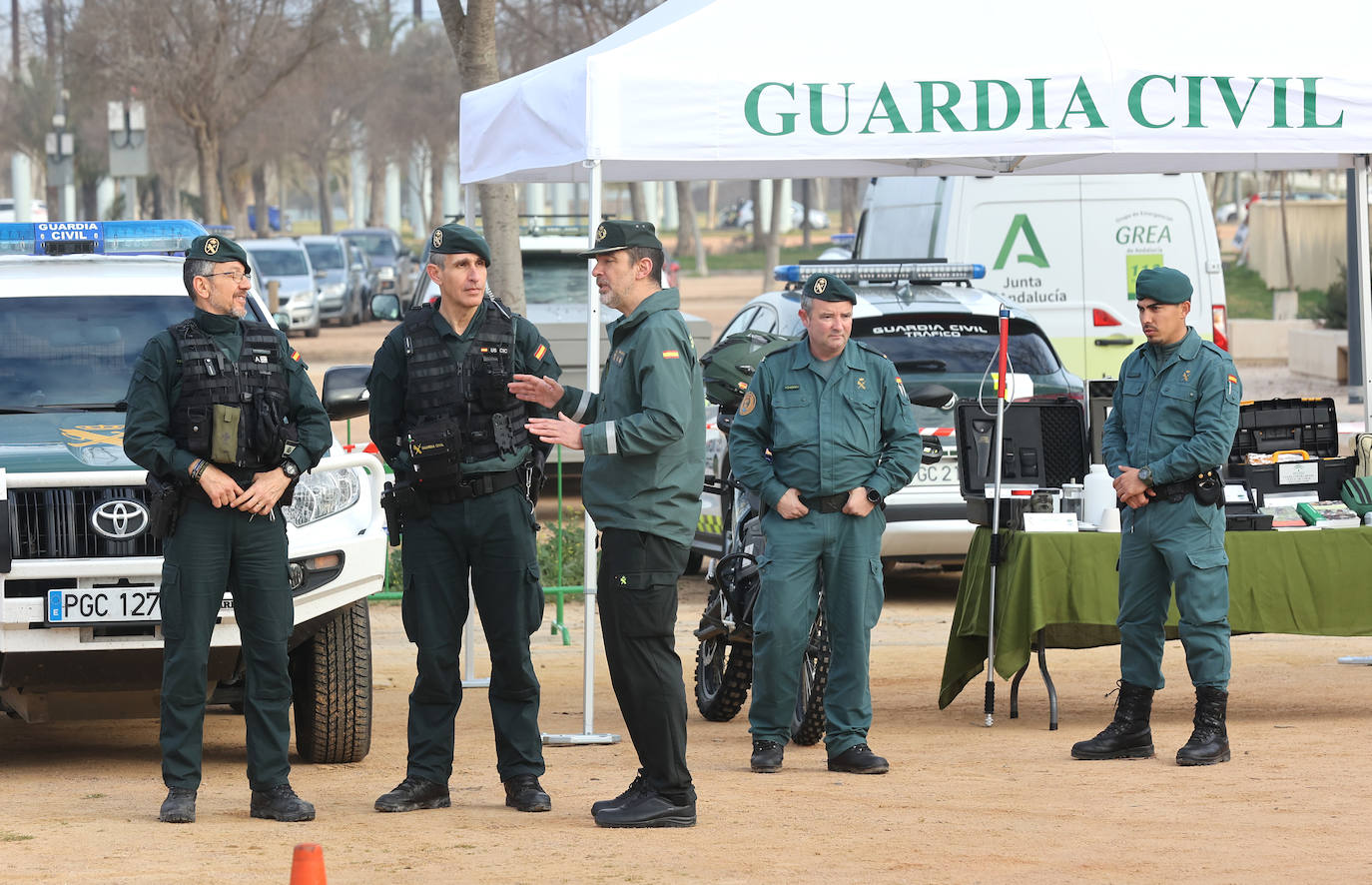 El simulacro de explosión en el recinto ferial de Córdoba, en imágenes