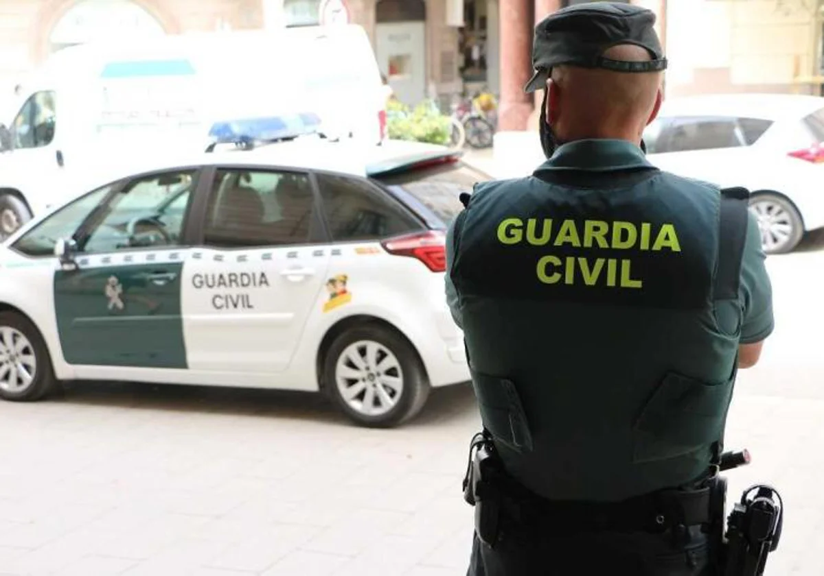 Imagen de un agente de la Guardia Civil