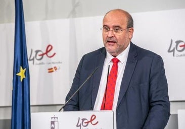 El PSOE ofrece al PP pactar ya un Estatuto con más diputados, pero no aplicarlo en las elecciones de 2027