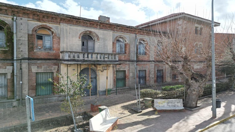 En marcha la rehabilitación del antiguo cuartel de Valmojado para convertirlo en un centro cultural