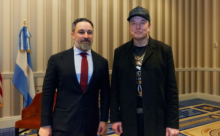 Imagen principal - Las tres fotos con las que Santiago Abascal ha relatado su encuentro con Elon Musk en Washington