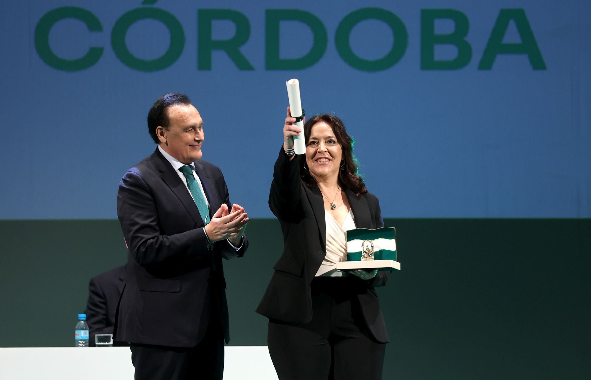 La entrega de las Banderas de Andalucía en Córdoba, en imágenes