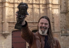 Javier Alvariño, con el Goya bajo el brazo, defiende «la persistencia y la constancia»  para alcanzar los sueños