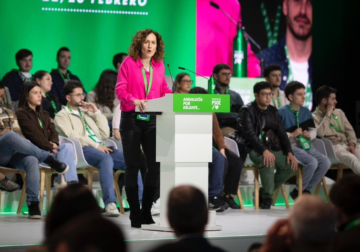 Nuria López, secretaria general de CCOO en Andalucía, durante su intervención