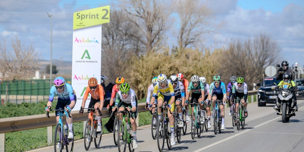 Córdoba se despide de la Vuelta a Andalucía con dos etapas cargadas de emoción